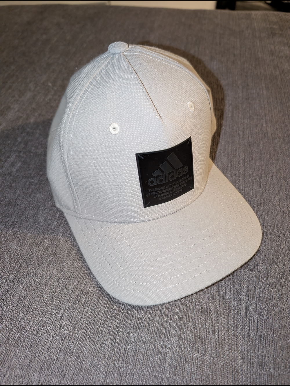 adidas Men's Light Beige Baseball Cap with Black Logo Patch